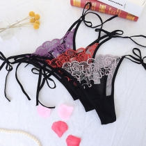 Sexiga Transparenta Mesh-trosor med Spetsbroderi och Snörning