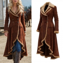 Mockajacka i vintage-stil med dubbelknäppning, slitsar och asymmetrisk fåll