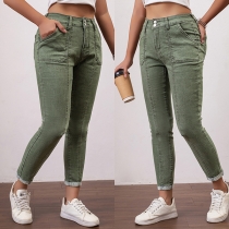 Trendiga högmidjade skinnyjeans med lappfickor