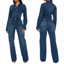 Denimjumpsuit med stående krage och knäppning fram, långärmad, rak passform, vintagevättad