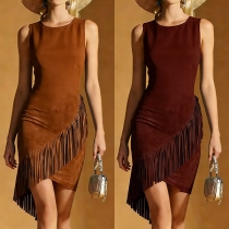 Bohochic ärmlös bodyconklänning med rund halsringning, fransdetalj och oregelbunden fåll