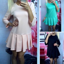 Fashion Solid Color Long Sleeve Round Neck Pleated Hem Dress