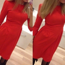 Elegant Solid Color 3/4 Sleeve Round Neck Gathered Waist Dress