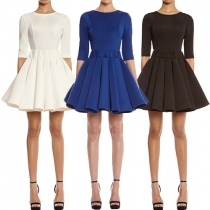 Sexy Backless Half Sleeve Pleated Hem Solid Color Dress