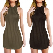 Sexy Backless Sleeveless Round Neck Solid Color Sheath Dress