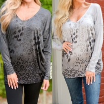 Stylish Printed V-neck Long Sleeve Loose-fitting T-shirt