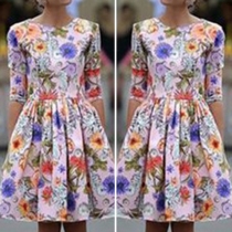 Fashion Half Sleeve Round Neck Printed Dress