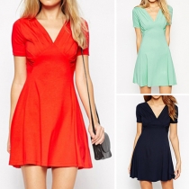 Elegant Solid Color Short Sleeve V-neck Dress