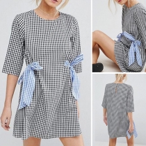 Fashion Half Sleeve Round Neck Lace-up Plaid Dress