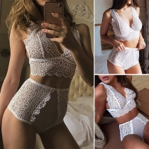 Sexy Backless Deep V-neck Solid Color Lace Lingerie Set
