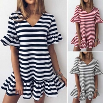 Fashion Short Sleeve V-neck Ruffle Hem Striped Dress