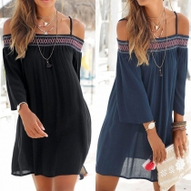 Sexig broderad båthals chiffongklänning med off-shoulder stil.