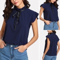 Söt Stil Volangärmad Blus med Hög Krage och Enfärgade Detaljer