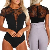 Kortärmad bodysuit med sexig spets och rund hals