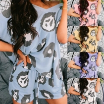 Fashion Leopard Printed Short Sleeve V-neck Top + Shorts Two-piece Set