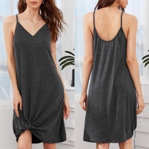 Sexy Backless V-neck Knotted Hem Sling Dress