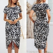 Fashion Short Sleeve Round Neck Slit Hem Leopard Printed Dress