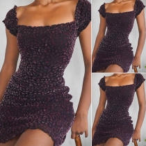 Fashion Short Sleeve Square Collar Slim Fit Printed Dress