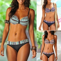 Bikini-set med lågt tryck och sexig rygglös design