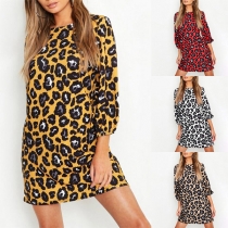 Fashion 3/4 Sleeve Round Neck Leopard Printed Dress