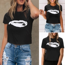 Casual Style Short Sleeve Round Neck Lip Pattern T-shirt Crop Top