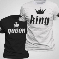 Casual Style T-shirt med rund hals, korta ärmar och tryck av krona och bokstäver