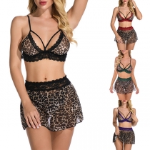 Sexy Backless V-neck Lace Spliced Leopard Printed Lingerie Set