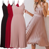 Sexy Backless V-neck High Waist Pleated Hem Solid Color Sling Dress