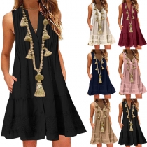 Simple Style Sleeveless V-neck Solid Color Loose Dress