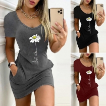 Casual Style Short Sleeve V-neck Front-pocket Slim Fit Printed Dress