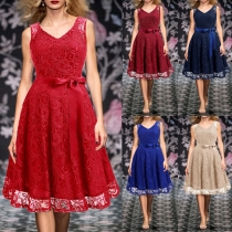Elegant Solid Color Sleeveless Round Neck High Waist Lace Dress