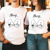 Casual Style T-shirt med hand-i-hand mönster, korta ärmar och rund hals