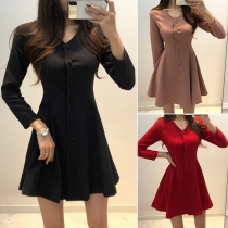 Fashion V-neck 3/4 Sleeve Single-breasted Pure Color Dress