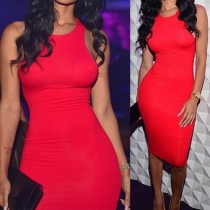 Elegant Solid Color Sleeveless Round Neck Sheath Dress