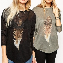 Fashion Feather Printed Dolman Sleeve Round Neck High-low Hem T-shirt