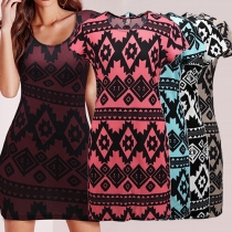 Fashion Short Sleeve Round Neck Slim Fit Printed Dress