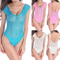 Sexy Solid Color Round Neck Lace Backless One-Piece Bikini Swimsuit
