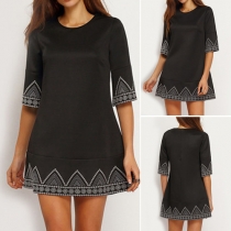 Fashion Half Sleeve Round Neck Printed Dress