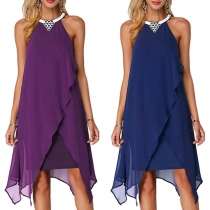 Sexig chiffongklänning med off-shoulder design och oregelbunden fåll