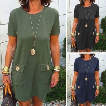 Fashion Solid Color Short Sleeve Round Neck Front-pocket Dress