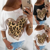 Mode leopardmönstrad T-shirt med paljetter och hjärtdesign