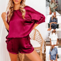 Mode kortärmad topp med rund hals och shorts nattkläder