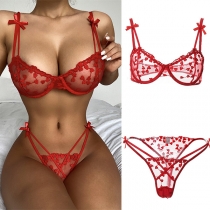 Sexig transparent Gaze Broderi Hjärta Underklädeset