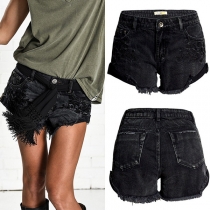 Fashion Floral Embroidery Roll Hem Frayed Hot Denim Shorts