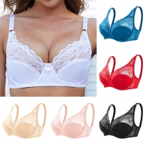 Spets-push-up-bralette i enfärgat, stilrent utförande