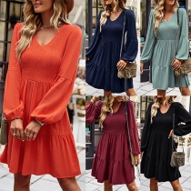 Fashion Solid Color Long Sleeve V-neck Tiered Dress