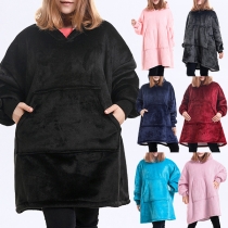 Fashion Solid Color Long Sleeve Front-pocket Lamb Fleece Spliced Flannel Long Huggle Hoodie Oversized Wearable Hoodie TV Blanket