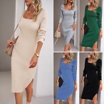Moderiktig enfärgad långärmad Bodycon-klänning med fyrkantig hals och slits.