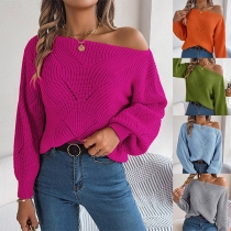 En-axlad stickad tröja med lykta ärm i modestil