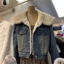 Retro jeansjacka med vadderad sjalkrage i lös sammet